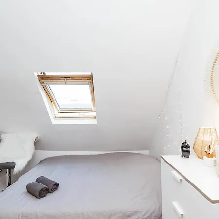Cozy Studio St Lazare 公寓 *